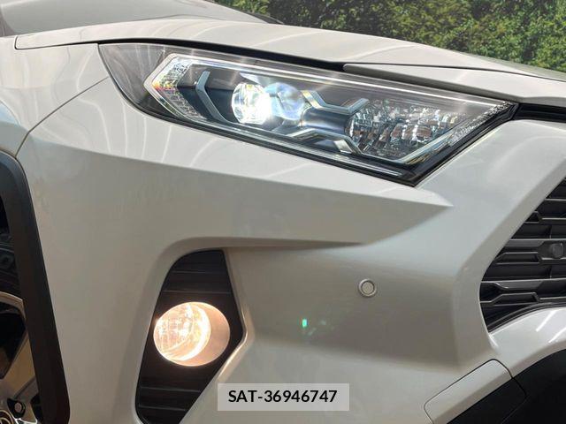 Toyota RAV4 2021-09 7509861-12