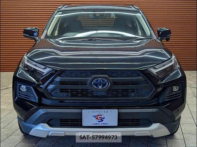 Toyota RAV4 2022-04 7502567-16