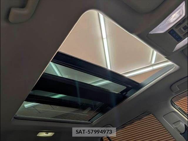 Toyota RAV4 2022-04 7502567-4