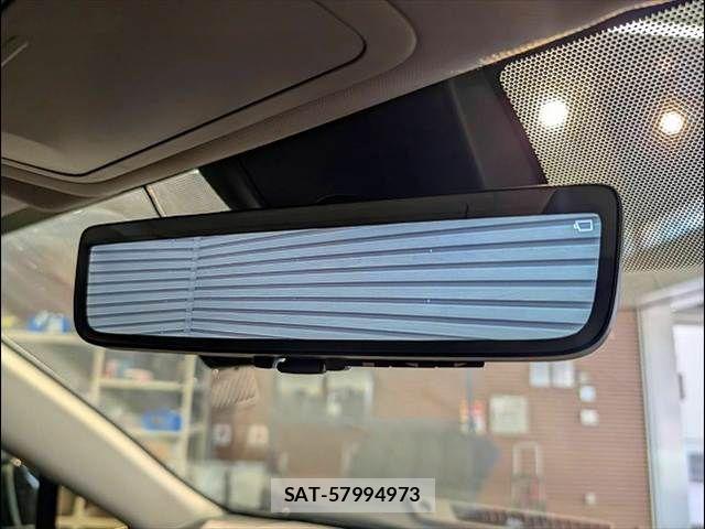 Toyota RAV4 2022-04 7502567-6