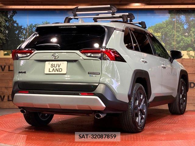 Toyota RAV4 2025-02 7502564-16