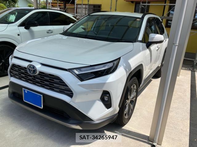 Toyota RAV4 2022-11 7502568-1
