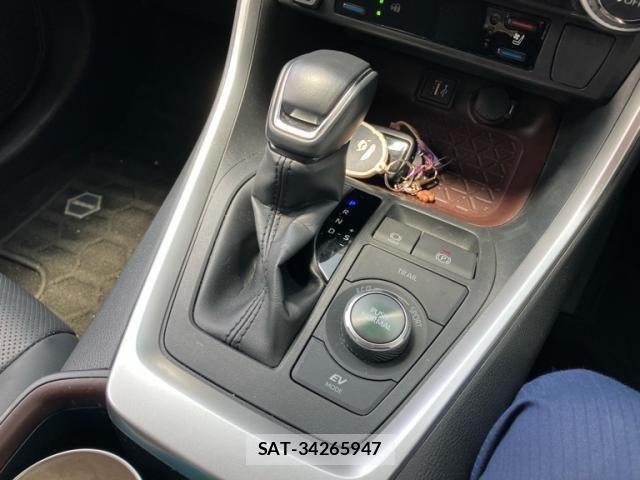 Toyota RAV4 2022-11 7502568-25