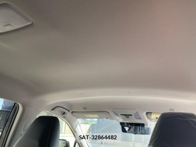 Toyota RAV4 2023-11 7502569-16