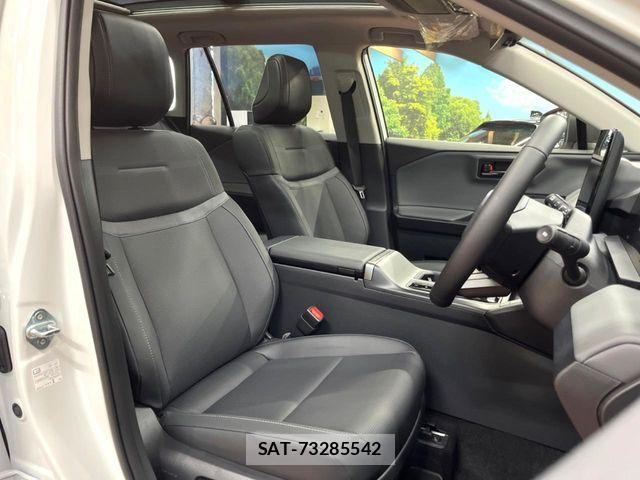 Toyota RAV4 2026-04 7562731-9