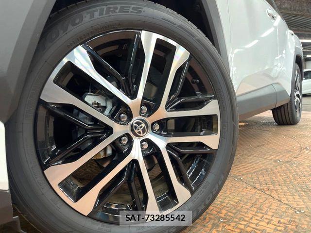 Toyota RAV4 2026-04 7562731-14