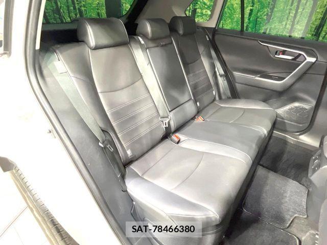 Toyota RAV4 2024-07 7562736-9