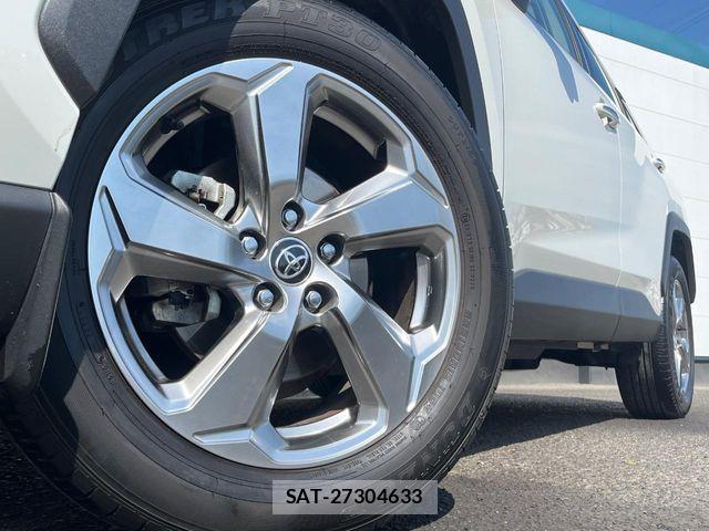 Toyota RAV4 2021-06 7562738-12