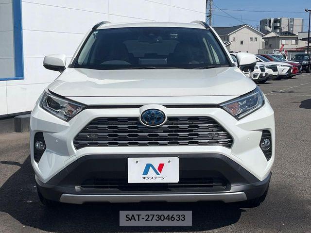 Toyota RAV4 2021-06 7562738-13