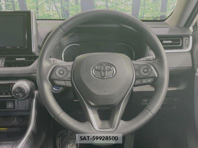 Toyota RAV4 2019-08 7562737-10