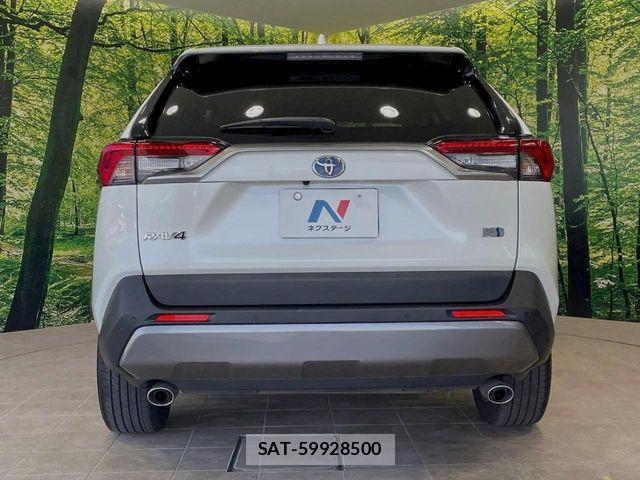Toyota RAV4 2019-08 7562737-14