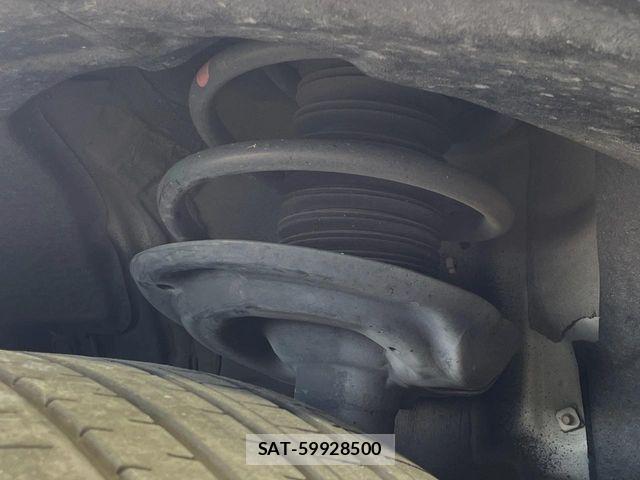 Toyota RAV4 2019-08 7562737-19