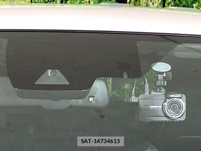 Toyota RAV4 2019-07 7619531-2