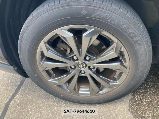 Toyota RAV4 2022-05 7619529-10