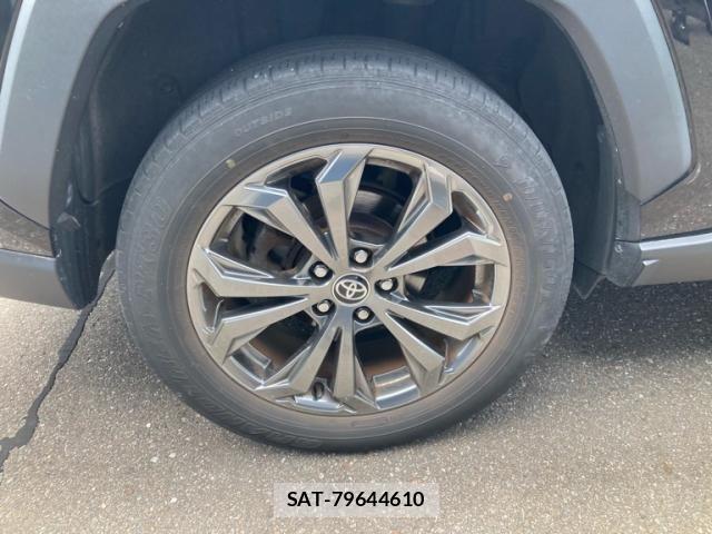Toyota RAV4 2022-05 7619529-7