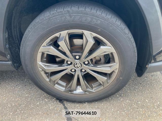 Toyota RAV4 2022-05 7619529-8