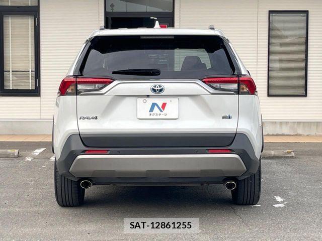 Toyota RAV4 2024-06 7619526-16