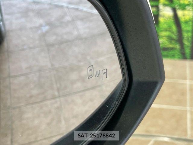 Toyota RAV4 2020-10 7619532-5
