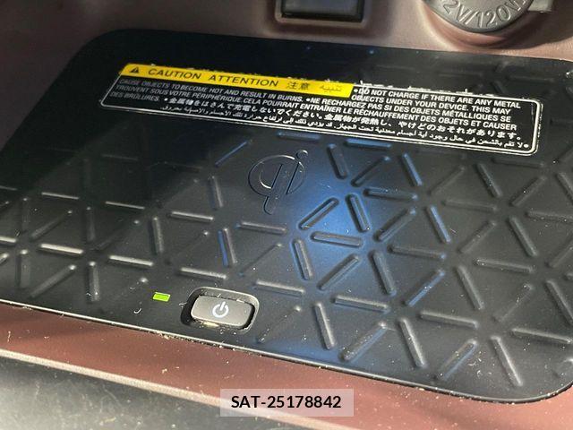 Toyota RAV4 2020-10 7619532-6