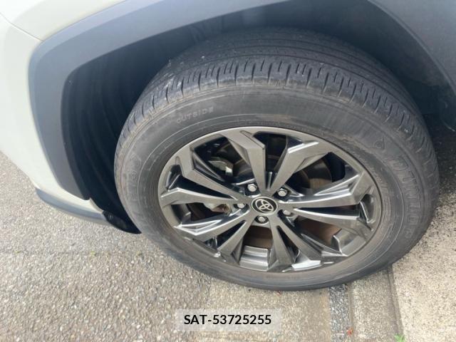 Toyota RAV4 2022-02 7619528-11