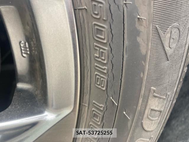 Toyota RAV4 2022-02 7619528-12