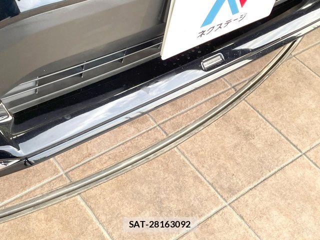 Toyota RAV4 2023-03 7619527-2