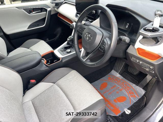 Toyota RAV4 2023-01 7727815-5