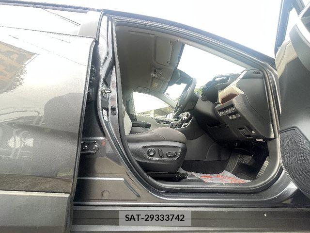 Toyota RAV4 2023-01 7727815-7