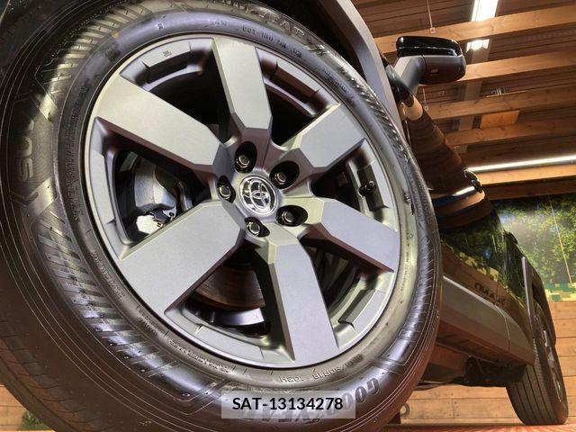 Toyota RAV4 2026-05 7727807-12