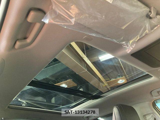 Toyota RAV4 2026-05 7727807-2