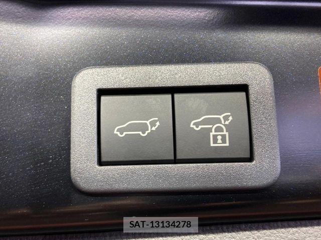 Toyota RAV4 2026-05 7727807-6