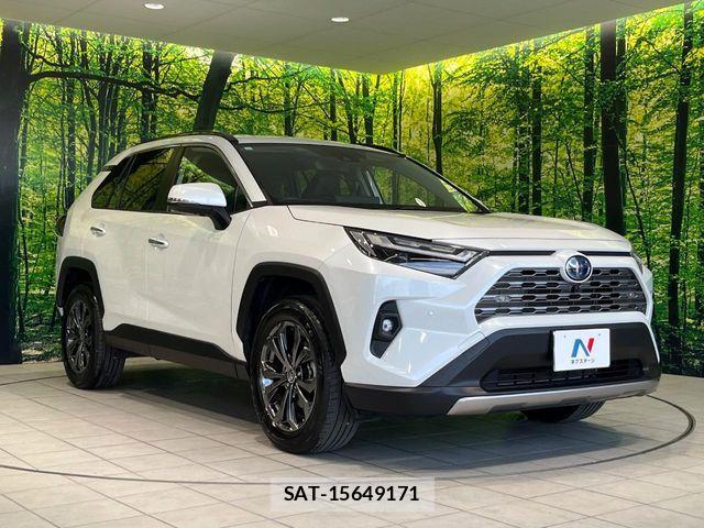 Toyota RAV4 2023-10 7727822-15