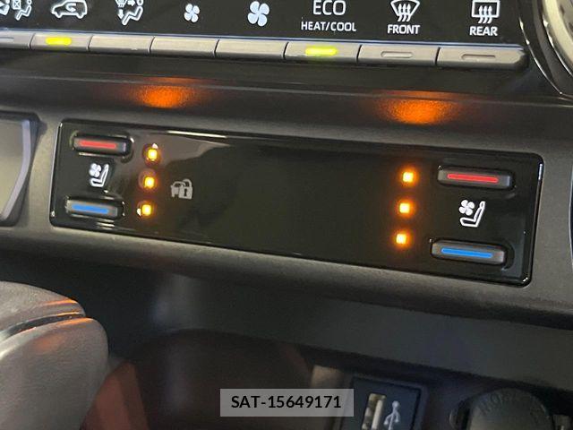Toyota RAV4 2023-10 7727822-6
