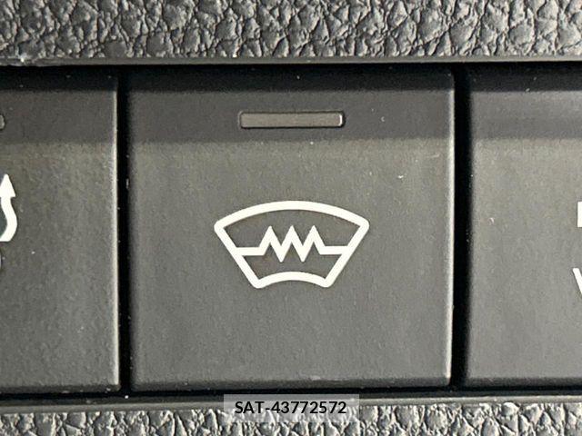 Toyota RAV4 2023-07 7727816-4