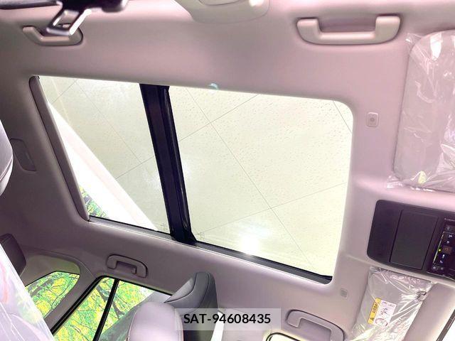 Toyota RAV4 2026-05 7727808-2