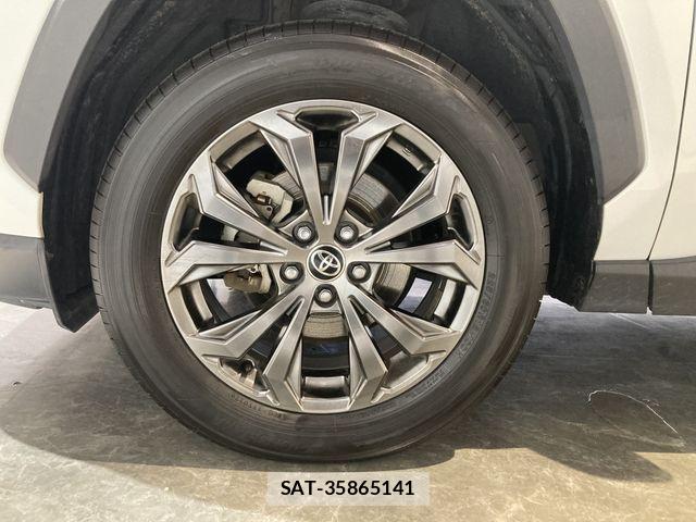 Toyota RAV4 2023-06 7727824-9
