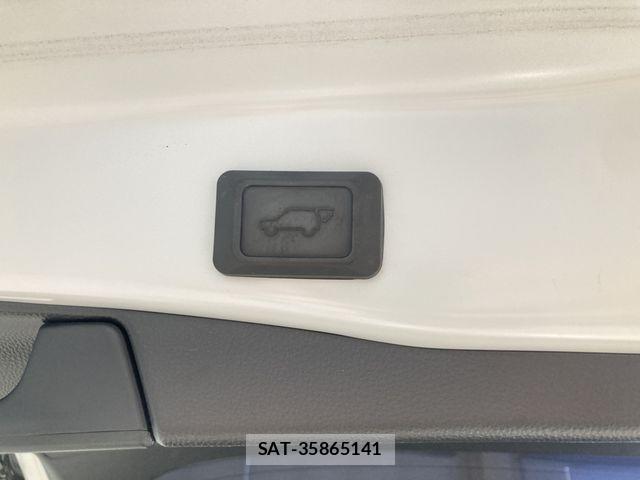 Toyota RAV4 2023-06 7727824-14