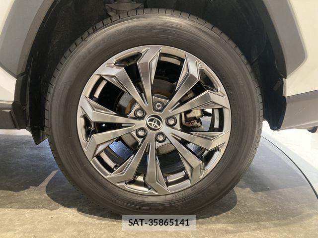 Toyota RAV4 2023-06 7727824-8