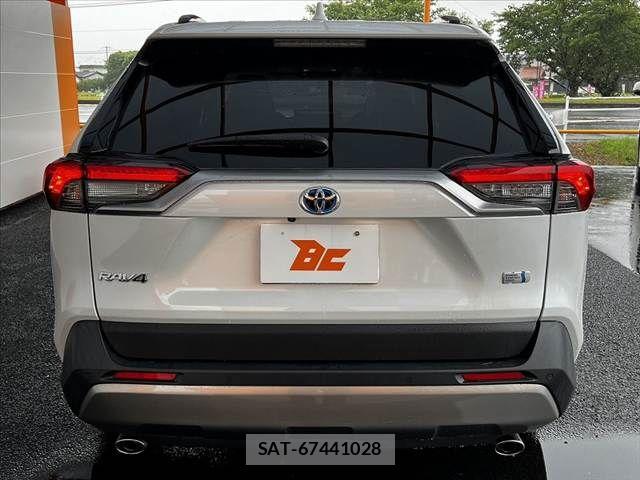 Toyota RAV4 2023-02 7727818-11