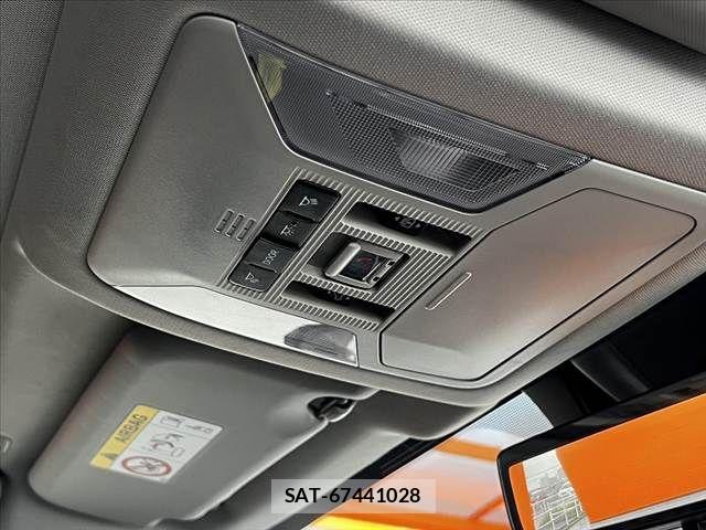 Toyota RAV4 2023-02 7727818-23