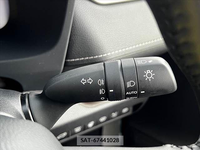 Toyota RAV4 2023-02 7727818-27