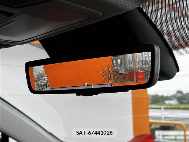 Toyota RAV4 2023-02 7727818-4