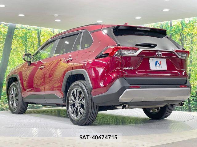 Toyota RAV4 2025-08 7727820-17