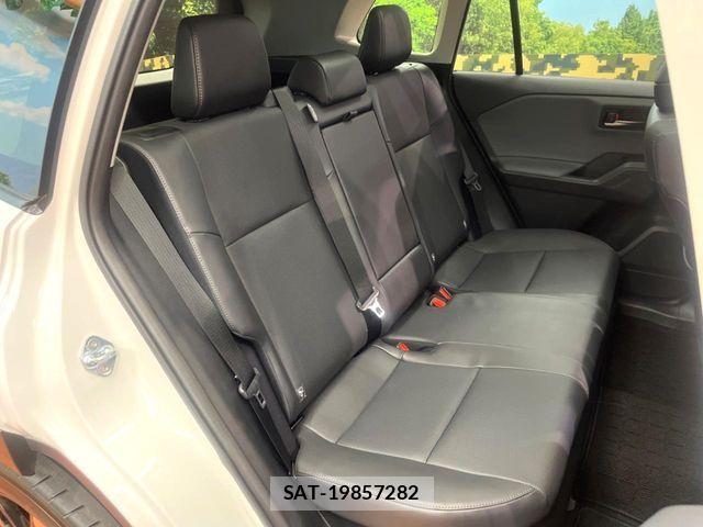 Toyota RAV4 2026-03 7727797-11