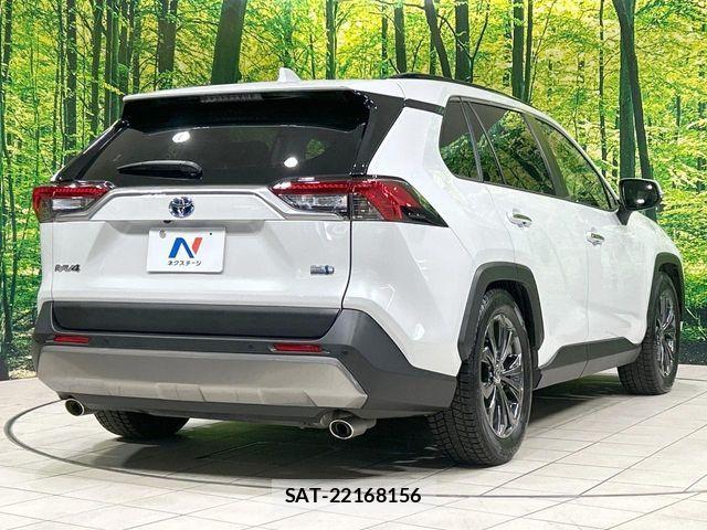 Toyota RAV4 2024-05 7727813-16