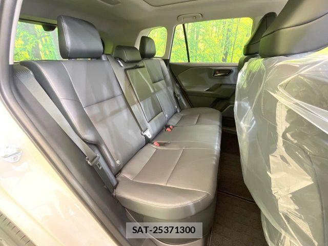 Toyota RAV4 2026-04 7727802-8