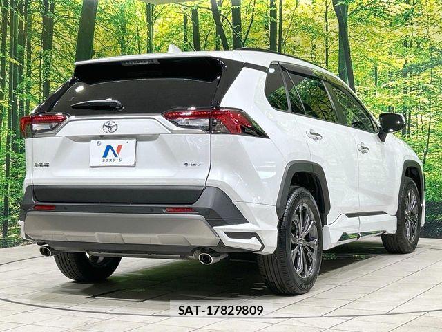 Toyota RAV4 2025-06 7727812-16