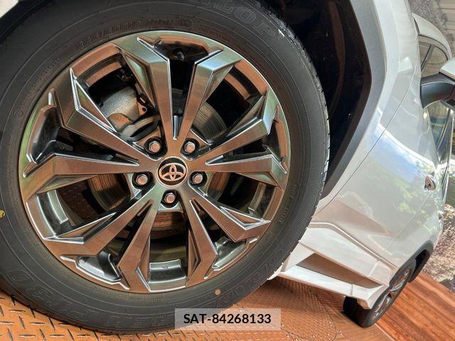 Toyota RAV4 2024-06 7727810-12