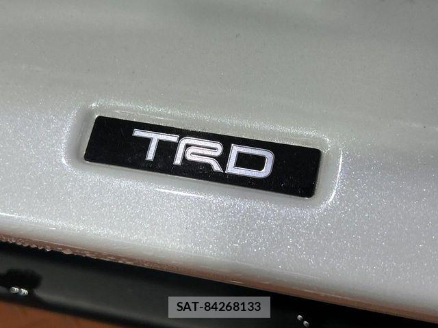 Toyota RAV4 2024-06 7727810-2