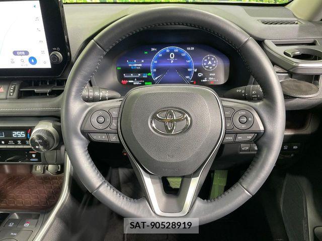 Toyota RAV4 2023-03 7727817-10